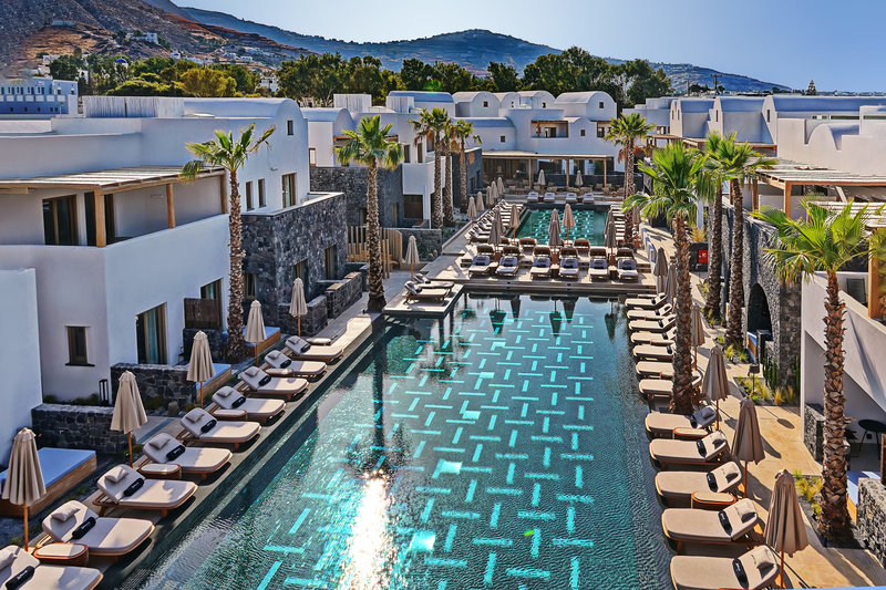 Radisson Blu Zaffron Resort, Santorini 1