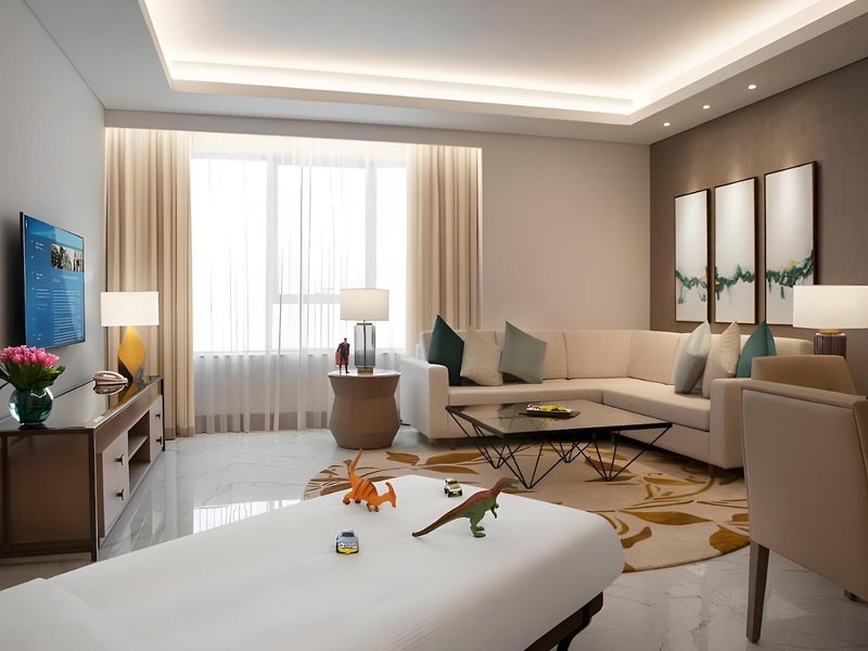 Al Jaddaf Rotana 19