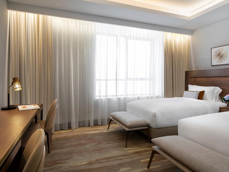Al Jaddaf Rotana 20