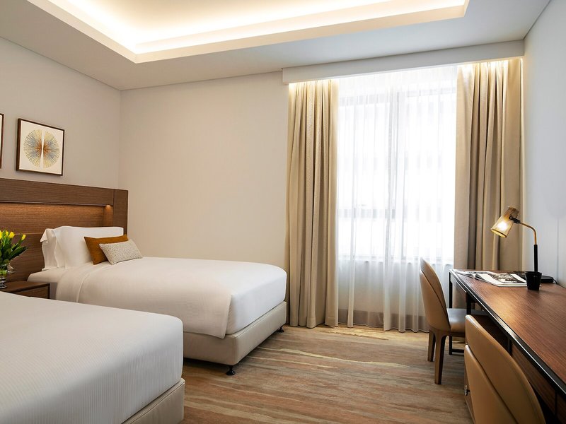 Al Jaddaf Rotana 23