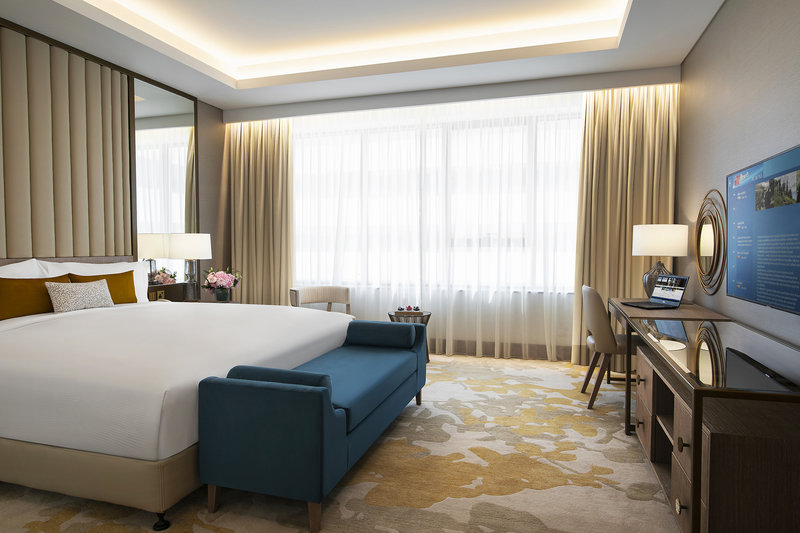 Al Jaddaf Rotana Suite Hotel 2
