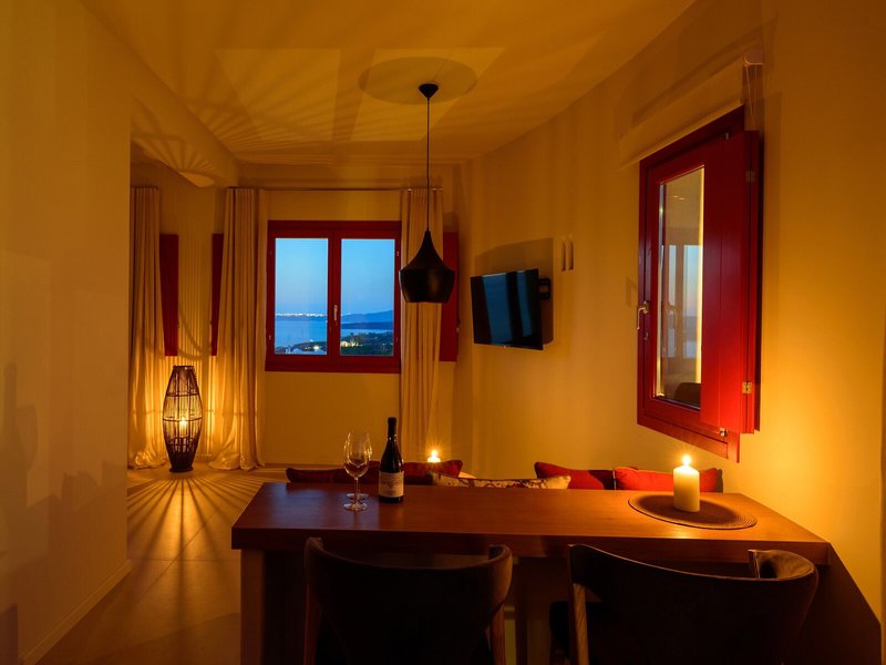 Potnia Theron Suites 32