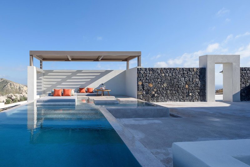 Potnia Theron Suites 8