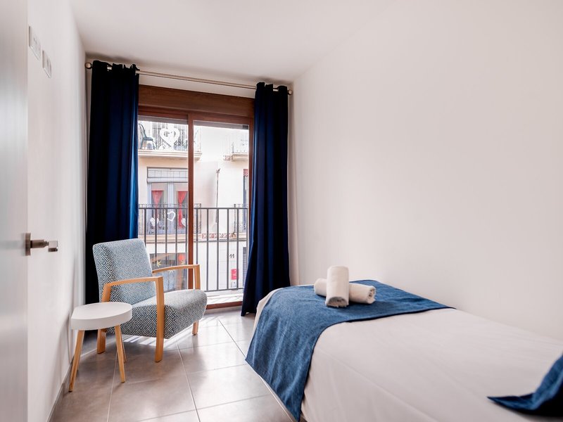 Apartamentos Quijano by Be Alicante 14