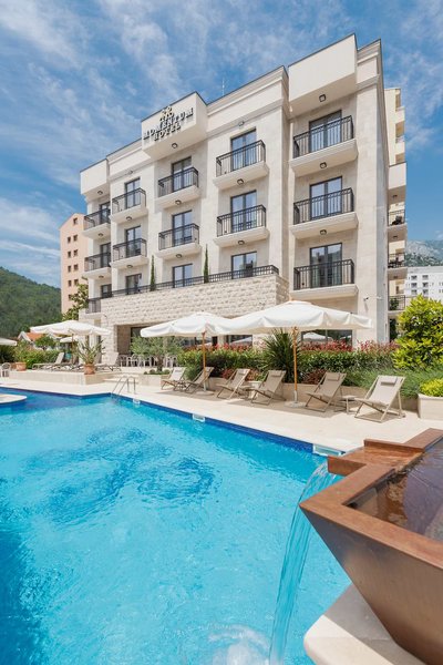Hotel Momentum 1