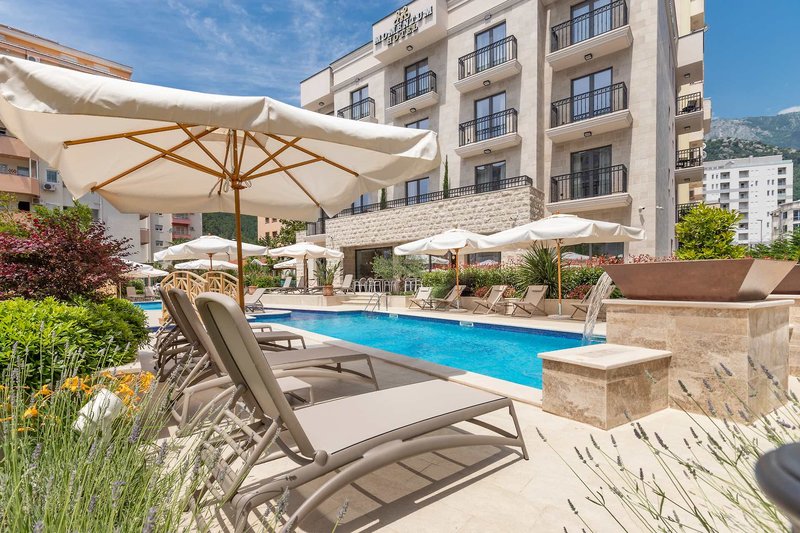 Hotel Momentum 2