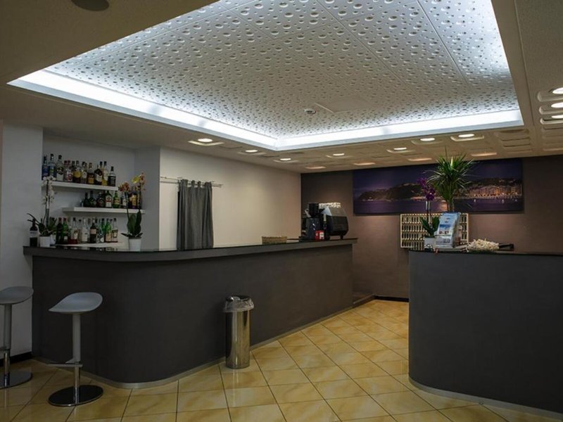 Hotel Madison 10 - Bar