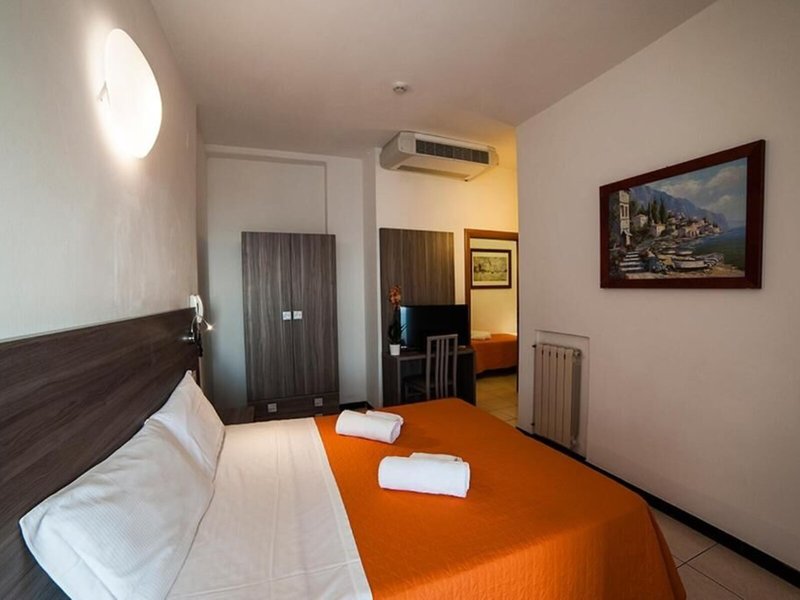 Hotel Madison 25 - Room Example