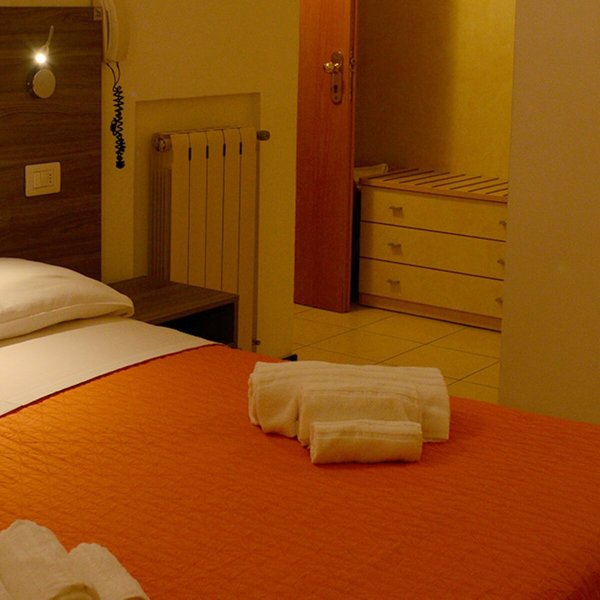 Hotel Madison 28 - Room Example