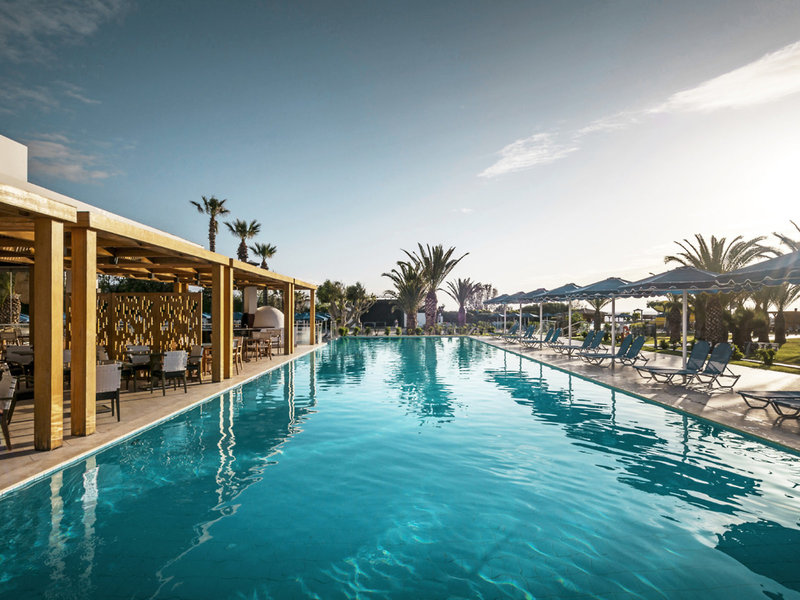 Mitsis Faliraki Beach Hotel & Spa 4 - Outdoor Pool