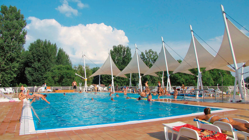 Balatontourist Füred Camping & Bungalows by Happy Camp 4 - Outdoor Pool