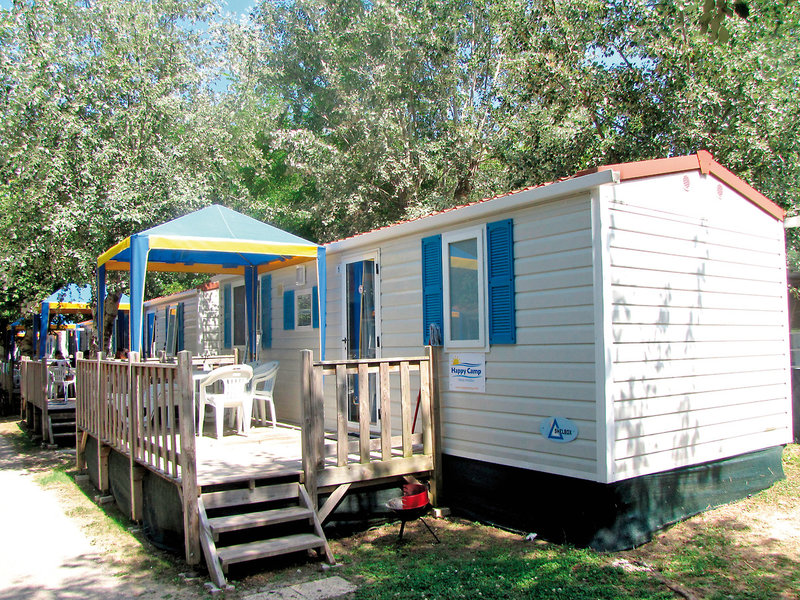 Balatontourist Füred Camping & Bungalows by Happy Camp 11 - Garden