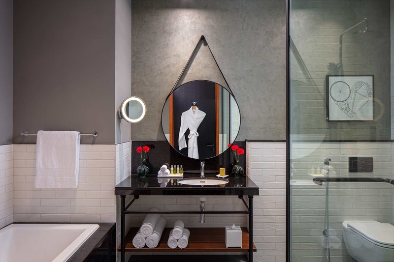 DoubleTree by Hilton Dubai M square Hotel & Residences 21