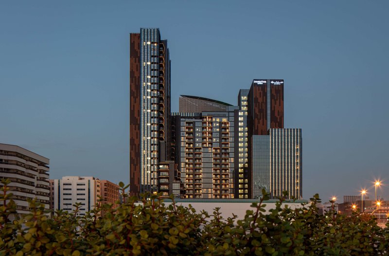 DoubleTree by Hilton Dubai M Square Hotel & Residences 3