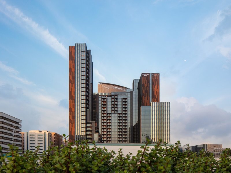 DoubleTree by Hilton Dubai M Square Hotel & Residences 1