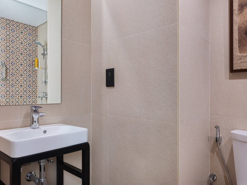 ibis Styles Dubai Gold District 36