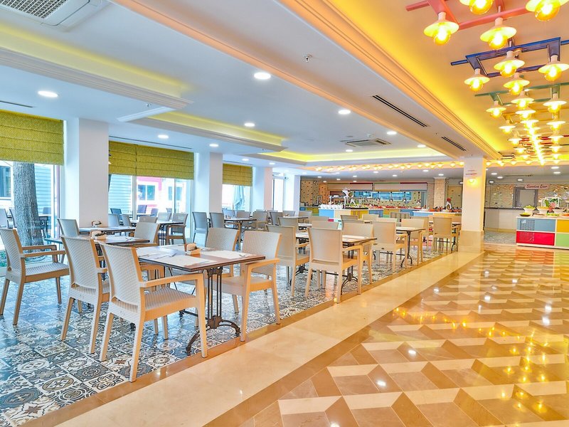 Crystal Club World of Colours 17