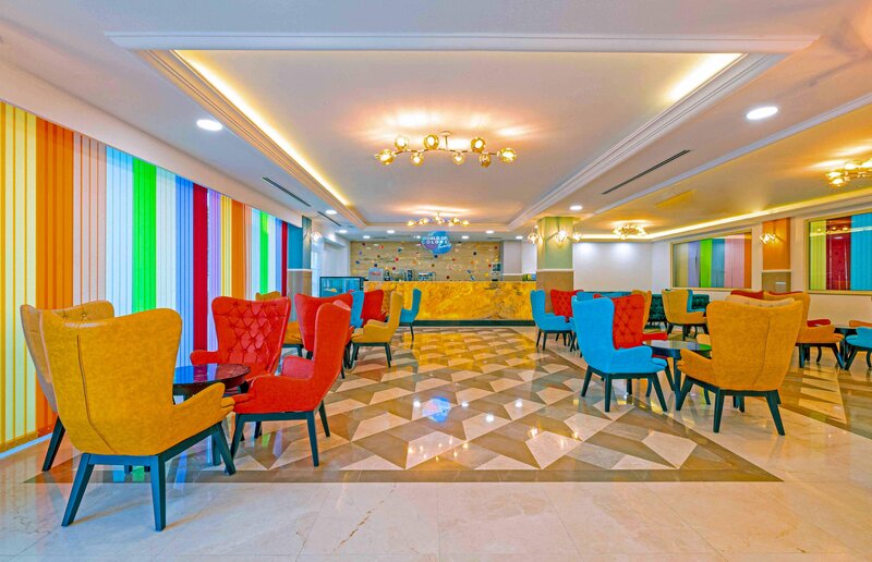 Crystal Club World of Colours 18