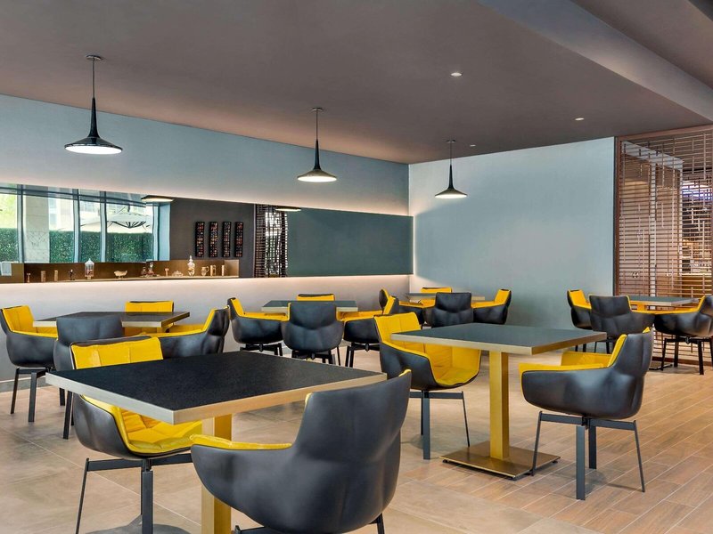 Wyndham Dubai Deira 17