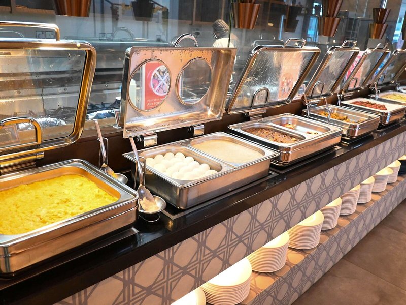 Wyndham Dubai Deira 22