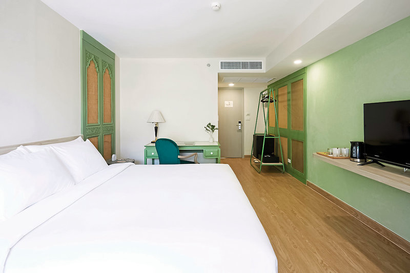 56 Surawong Hotel 6