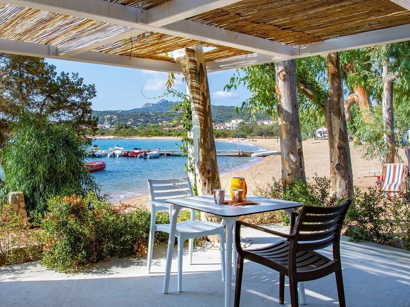 Centro Vacanze Isuledda - Camping Village 6