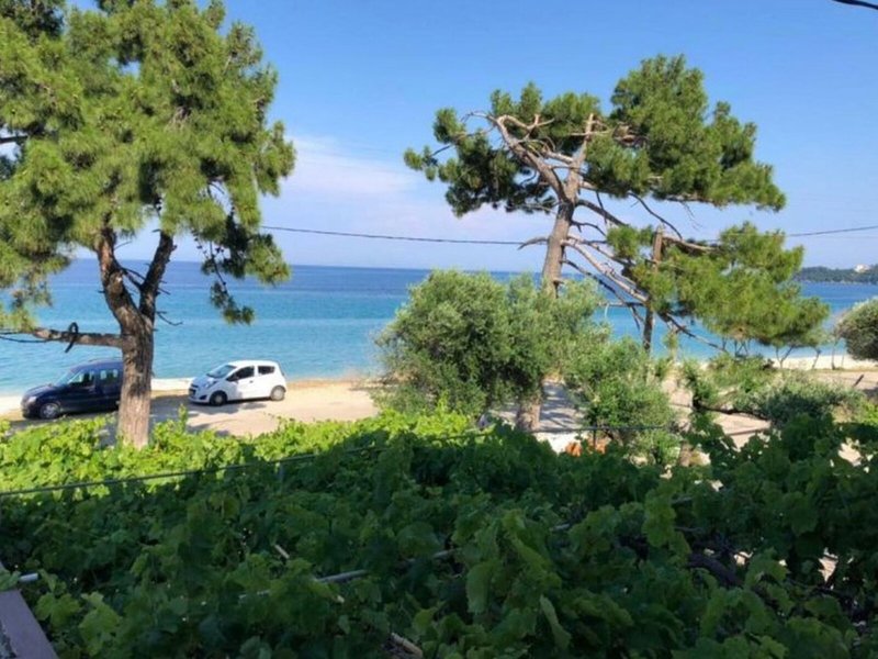 Akrogiali Studios Poros 4