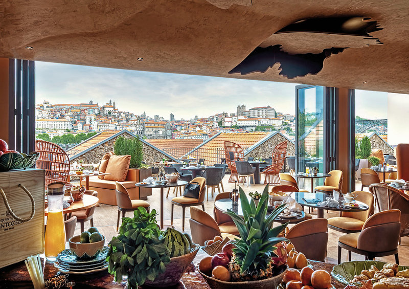Forte de Gaia, Autograph Collection 6