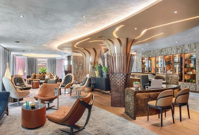 The Lodge Wine & Business Hotel 15