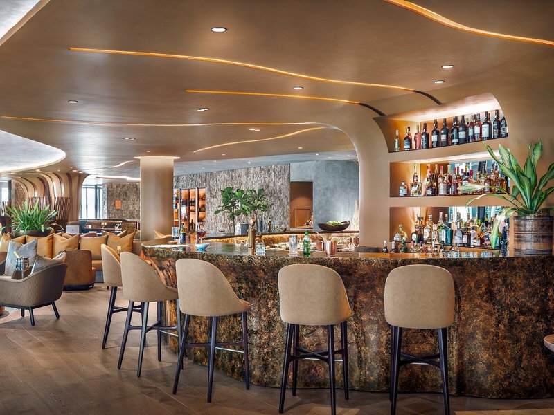 The Lodge Wine & Business Hotel 19