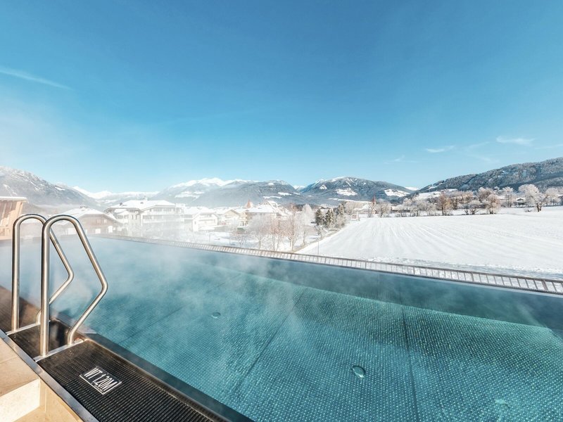 Falkensteiner Hotel Kronplatz 28