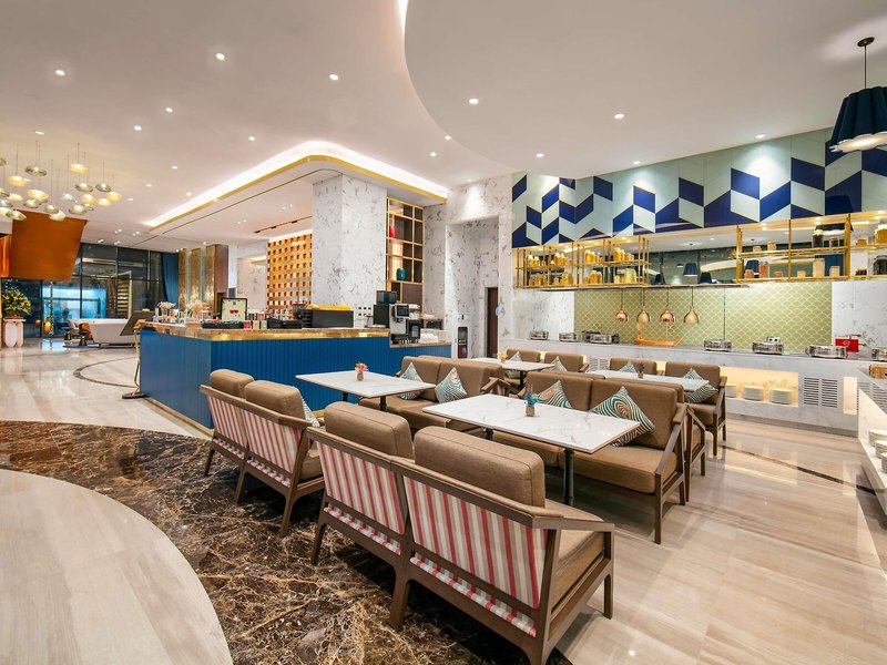 Mövenpick Living West Hanoi 14