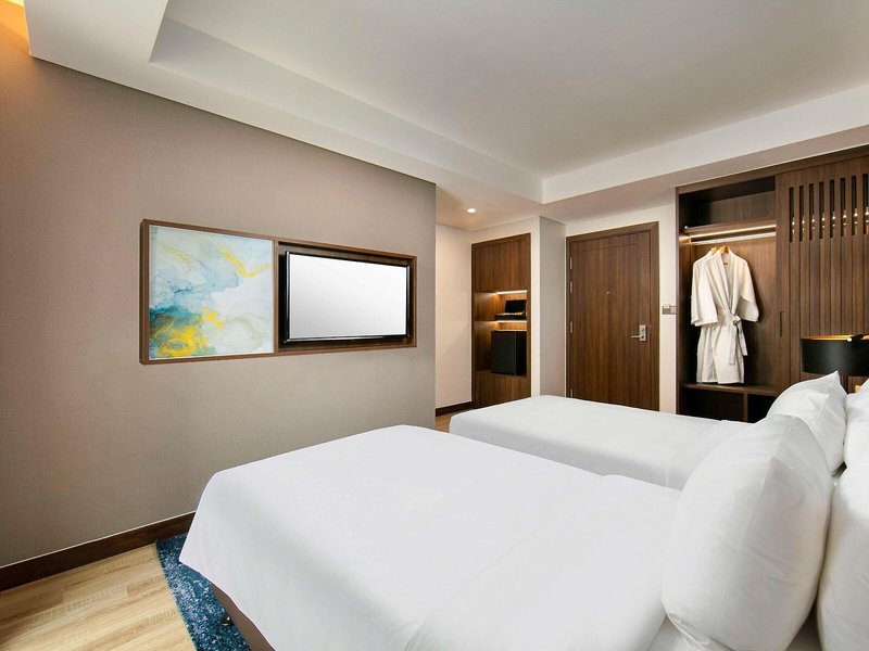 Mövenpick Living West Hanoi 35