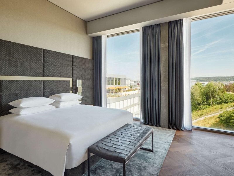 Hyatt Regency Zurich Airport The Circle 39