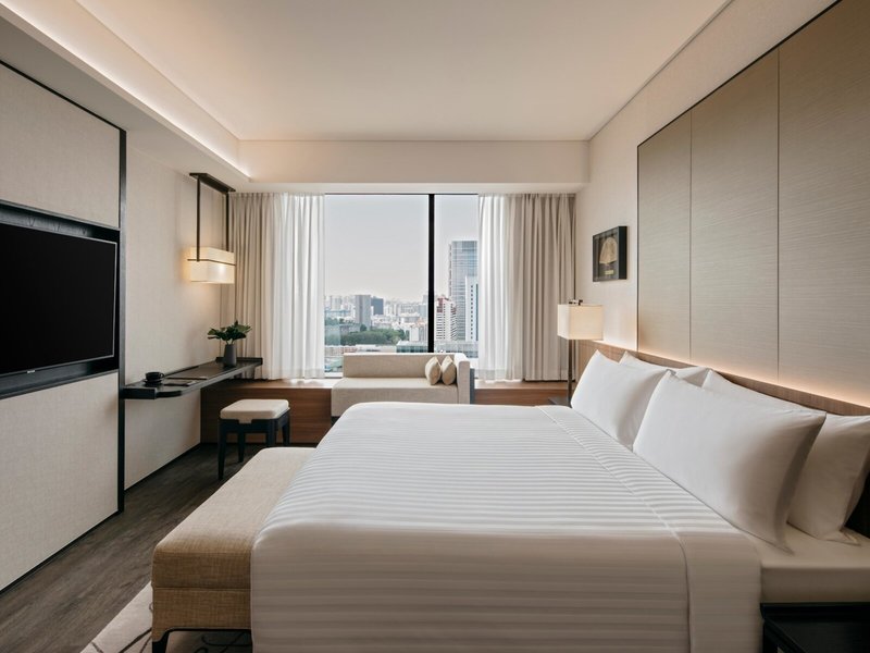 The Clan Hotel 12