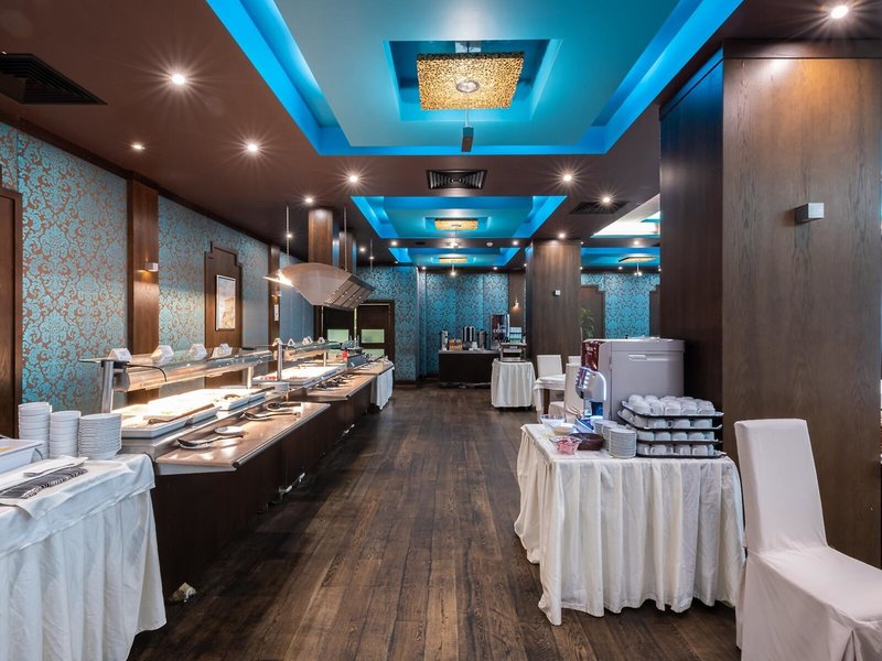 Garden of Eden Hotel & Apartments 28 - Restaurant