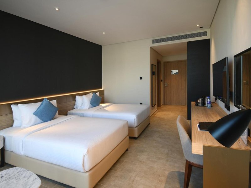 Beach Walk Hotel 19