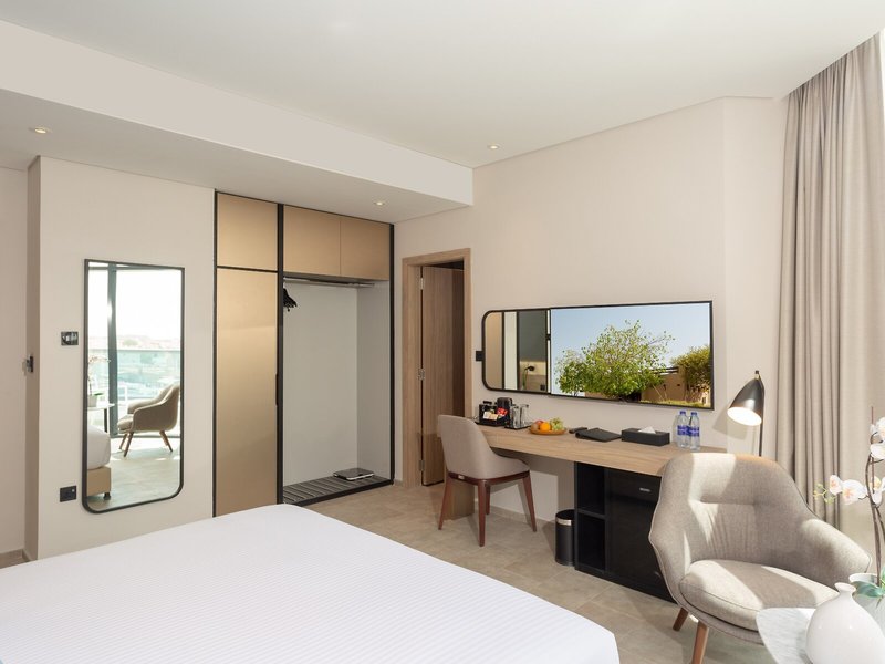 Beach Walk Hotel 22