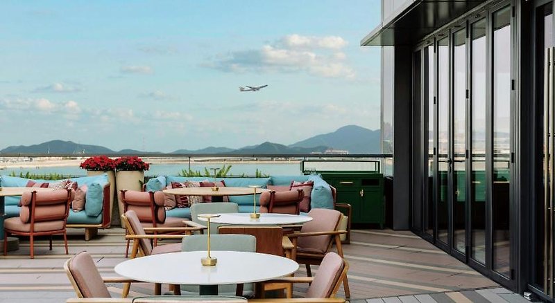 Sheraton Hong Kong Tung Chung Hotel 5