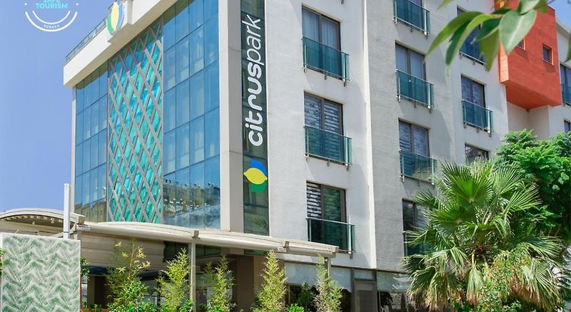 Citrus Park Hotel 7