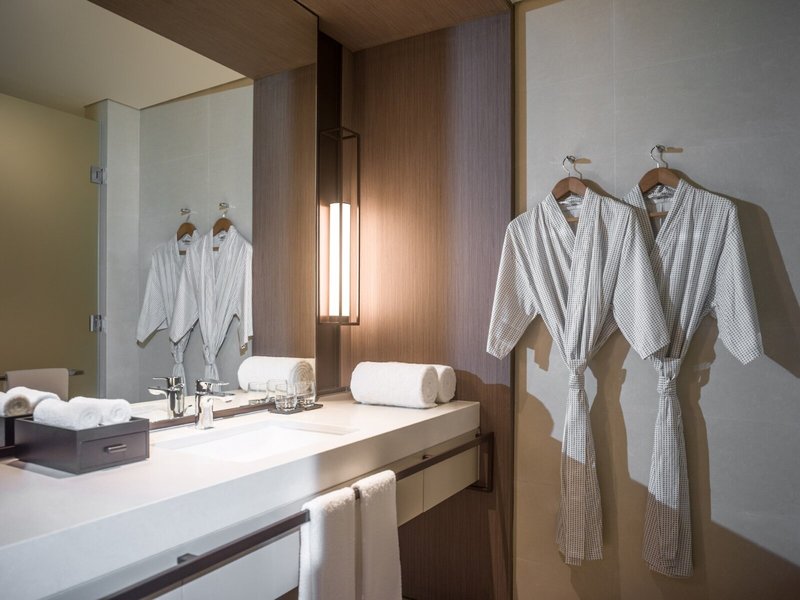 New World Hoiana Hotel 28