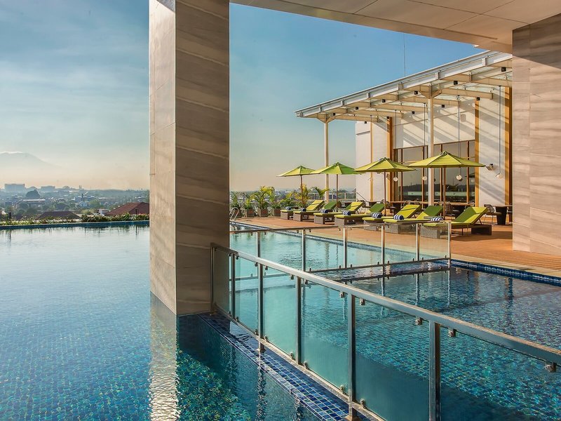 Swiss-Belhotel Solo 3