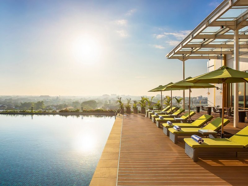 Swiss-Belhotel Solo 5