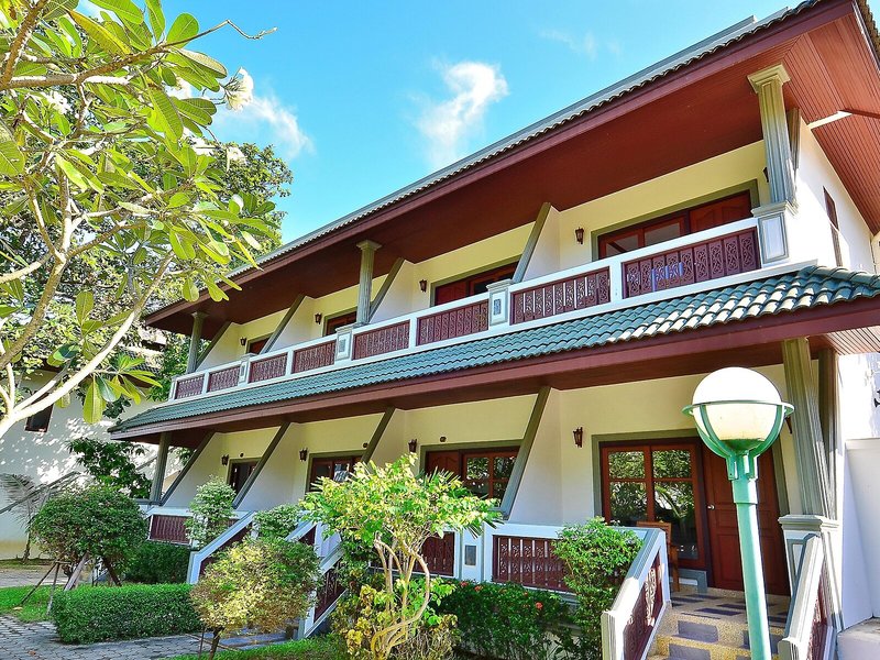 First Bungalow Beach Resort 1