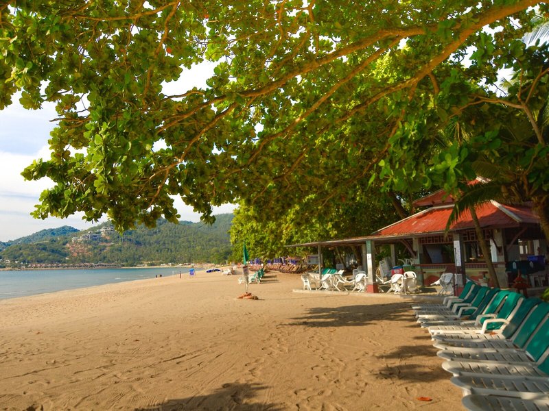First Bungalow Beach Resort 9