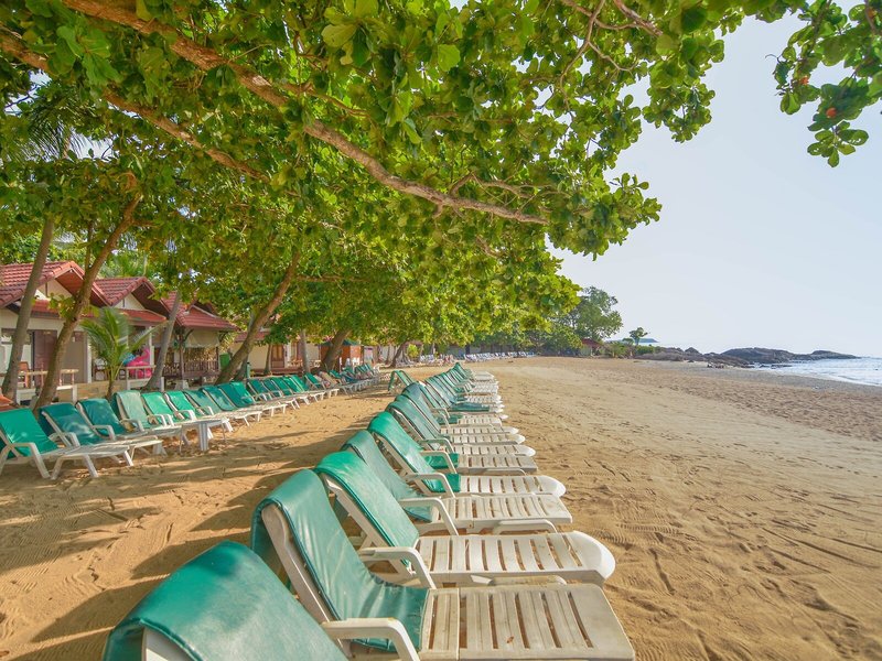 First Bungalow Beach Resort 11