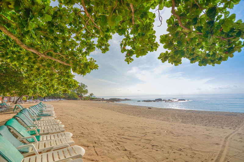 First Bungalow Beach Resort 12