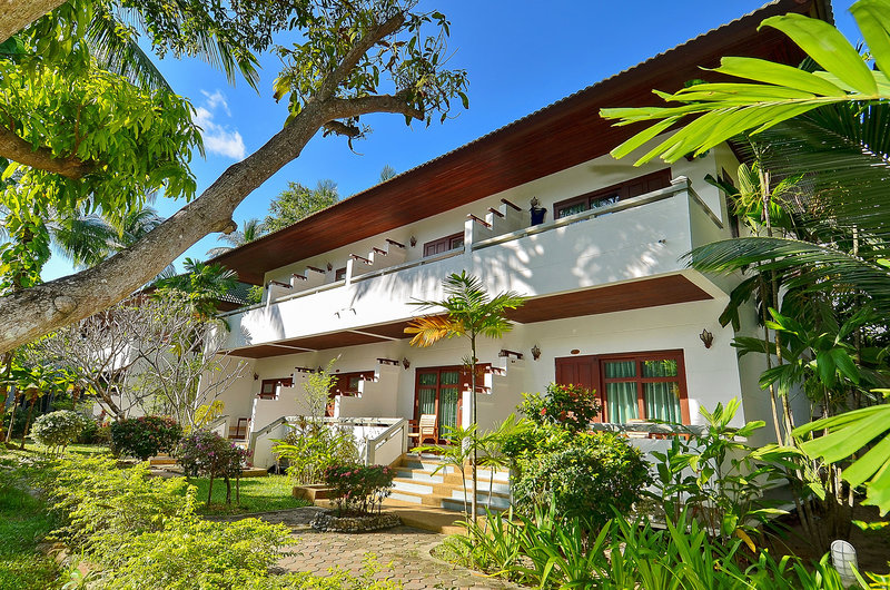 First Bungalow Beach Resort 13