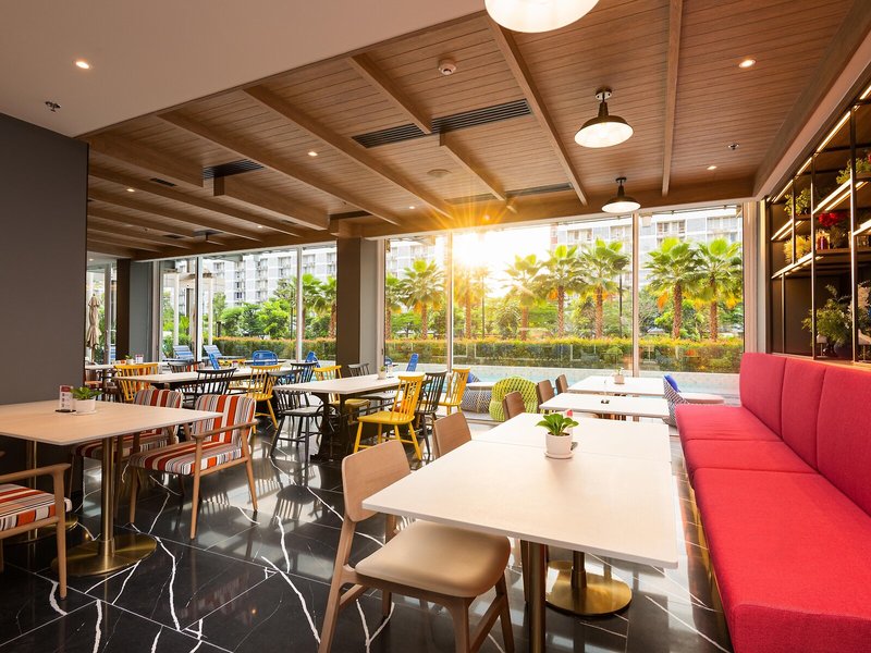 Maitria Hotel Rama 9 Bangkok A Chatrium Collection 16