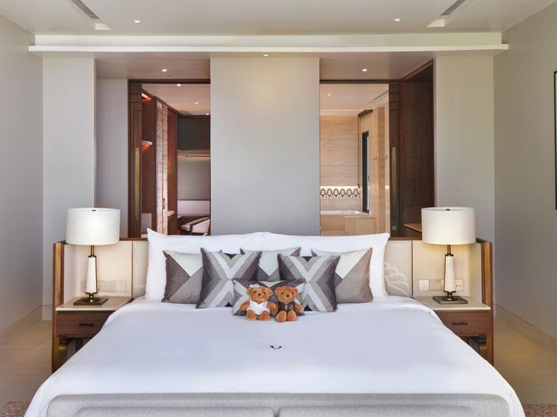 V Villas Phuket Mgallery 46